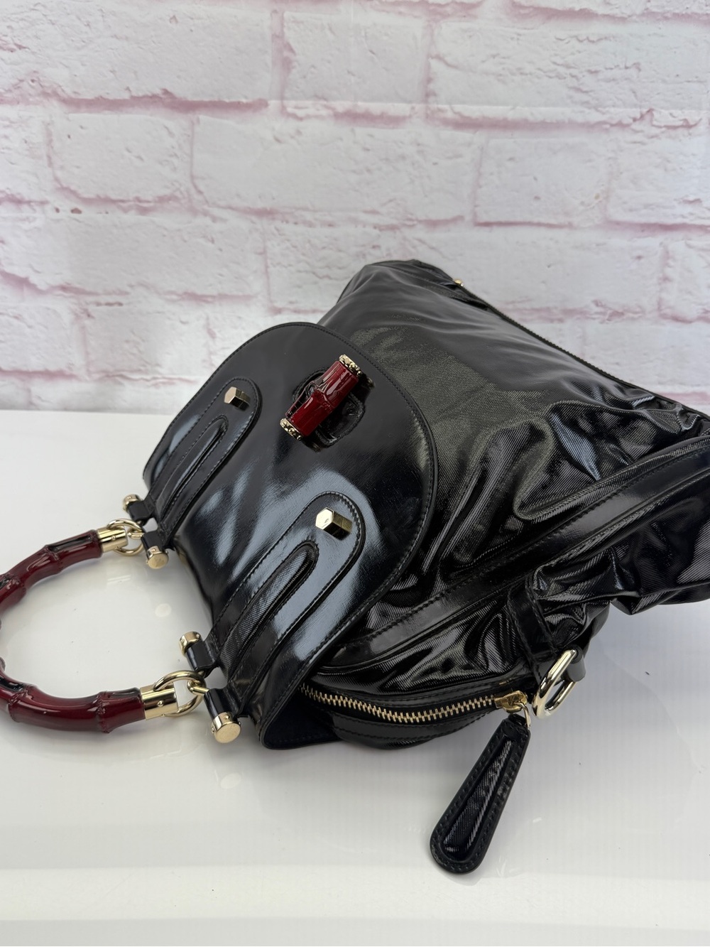 Gucci Black Dialux Red 'Pop' Bamboo Handle Bag - Picture 6 of 12